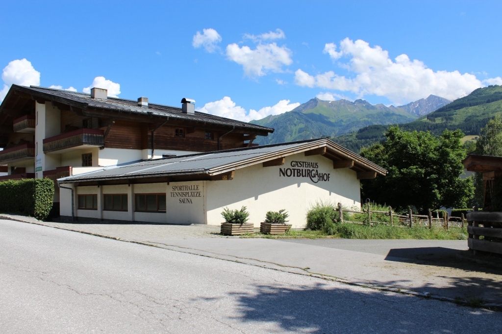 Village Camps International Summer Camp Zell am See, Austria 2026-07-05 https://www.villagecamps.com/journals_admin/images/1536-3085-w (3).jpg